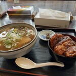 ほていや - チャーシュー麺とミニソースカツ丼のセット。