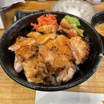 Yakitori Izakaya Daihyo Torishimariyaku Kaikaburi Akihabara Ten - 