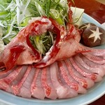 磯料理 一吉 - 美しい金目鯛しゃぶしゃぶ