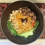 四川担々麺 赤くろ - 