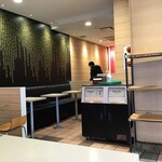 McDonald's Togoshi Koen Ten - 内観 イートイン