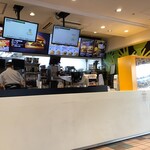 McDonald's Togoshi Koen Ten - 内観 カウンター