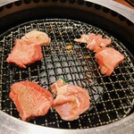 Yakiniku Takayama Oosaki Ten - 