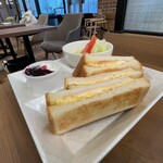 Cafe de Crea Sapporo Eki Kitaguchi Ten - 