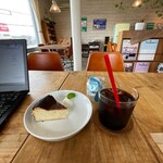 Kafe rega - 「水出しアイスコーヒー＋バスクチーズケーキ」950円