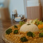 Spicy Curry WANYA - ７種のスパイスカレー