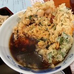 Kisetsu Ryori Teuchi Soba Yoshida - 海老と帆立のかき揚げ　つけ麺仕立ての天せいろ1850円