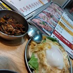 Osaka Yakiniku Horumon Futago Daimyo Ten - ポテサラにキムチ混ぜるとうましとのこと。このポテサラがまた美味しい