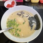 Ichiban Shinsayama - 明太子ラーメンに味玉で¥990  替え玉はサービスタイム