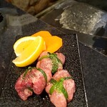 和牛焼肉 くいしん坊 - 