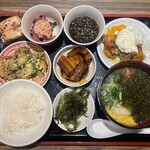 Okinawa Cuisine to Robatayaki Nankurunaisa - Bランチ　1580円（税込）