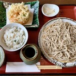 蕎麦 みずき - 料理写真:Aランチ（海老のかき揚げとお蕎麦）