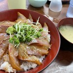 みなと食堂 - かんぱち漬け丼(大盛)