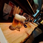 Kushi Ou - カウンター席で乾杯