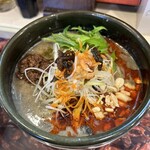 四川担々麺 赤くろ - 