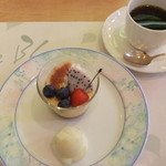 RESTAURANT Le Blanc - 2013/7/24　シェフ特製手作りデザート、コーヒー