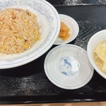 Gyoza no Manshu Kokukoen Ekimae Ten - チャーハン（餃子は後から来たので撮り忘れました）