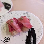 Kaiten Zushi Misaki Meguro Ten - 天然本マグロ大とろ中落ち合わせ握り