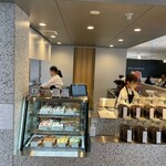 BAN FIELD COFFEE - 明るい雰囲気で、店員さんもフレンドリー。