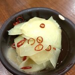 Motsuyaki Motsu-nabe Kameido Kyo Motsu - 自家製ガリ付け　290円