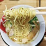 rameｎ makotoya Hamamatsu Sanaridai Ten - 天空糖質オフ麺リフト