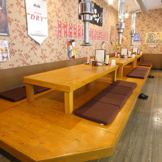 A peaceful time to gather in a relaxing tatami room