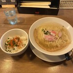 鯛塩そば 灯花 - 