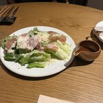 西洋料理 NiNi - シーザーサラダ