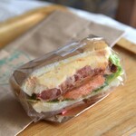 Iroha Sand - BLT260円