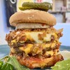 SICKLY - 料理写真:オールドトリプルチーズバーガー 単品