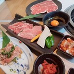 Yakiniku Togyumon - この他ライス　スープ　サラダ　珈琲いただいてます。