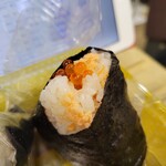 Honnori Ya Shinbashi Ten - 焼鮭いくらむすび　310円