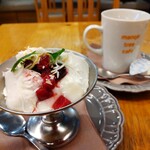 Mango Tree Cafe Razona Kawasaki Puraza - ココナッツパンナコッタ、コーヒー