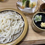 Teuchi Udon Sanukiya Anamori Shiten - 天ざるうどん　1,000円