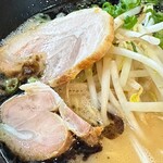 博多糟屋らーめん あかつき - 