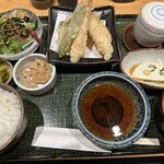 Kuzushi Kappou Tempura Takenoan Higashiginza Ten - 