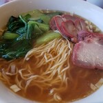 Yokohama Chukagai China Shanghai Ryori Shigoroku Saikan Bekkan - 麺の表情など。