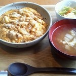 紅玉 - 親子丼（小盛り）　780円