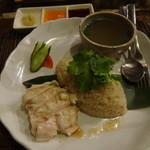 h Ikukan Thai & Pakuchi Sakaba - 