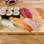 Taishu Sushi Sakaba Jinbee Taro Kuki Ten - 