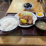 Waraku - 揚げたて唐揚げ、