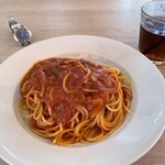 Capricciosa Nishitomoriya Ten - トマトとニンニクのスパゲッティ＆ウーロン茶