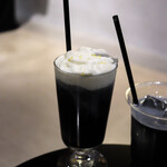 The Unknown Cafe Gallery Harajuku - 