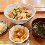 Hamadaira Onsen Shioji no Yu - 丼というかセット