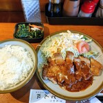 とん松 - ポークソテー定食