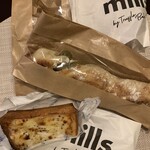 mills by Truffle Bakery Fukuoka Kasuga Ten - 