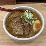 らーめん縁 - 「縁味噌」950円。