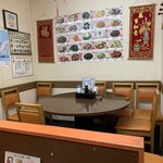 Chinese Kouryou Koumien Sannomiya Ten - 店内　円卓