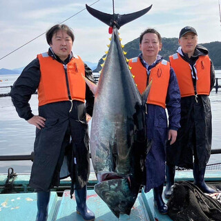 Sushi Tsukiji Nihonkai Toyosu Shierutawa- Ten - 