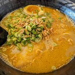 Hakata Tonkotsu Ramen Shirohige - 海老の風味が効いてる♪